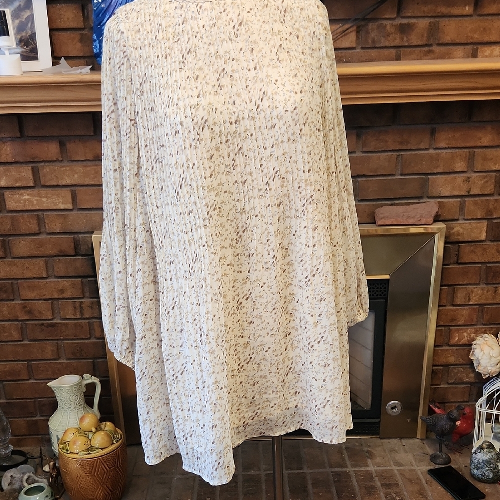 Storia Minidress Pleated Cream Brown Abstract Pattern Sz M Flowy Feminine Sheer